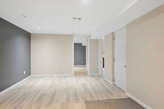 19 Daleview Ave, Peterborough 5