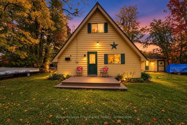 1062 Price Rd, Frontenac 2