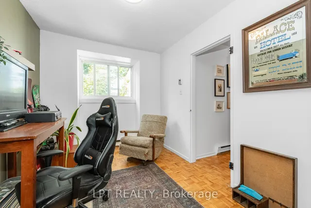 2080 OGILVIE Rd #7J, Ottawa 4