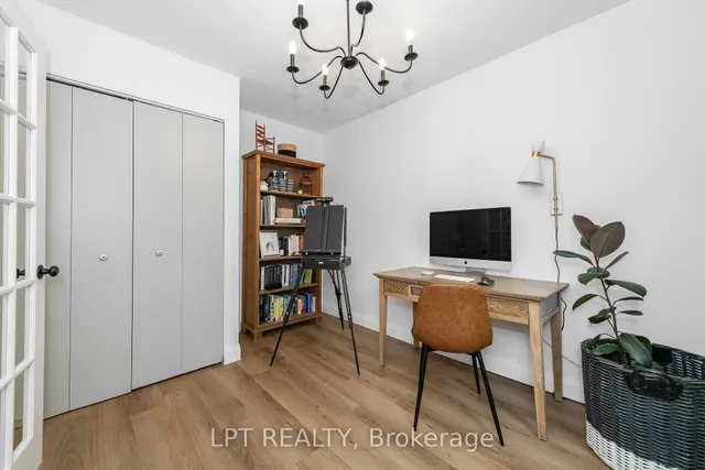 2080 OGILVIE Rd #7J, Ottawa 5
