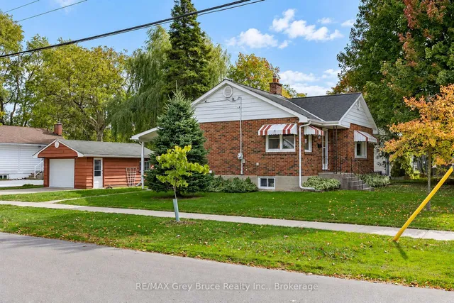 1195 4th Ave, Owen Sound 5