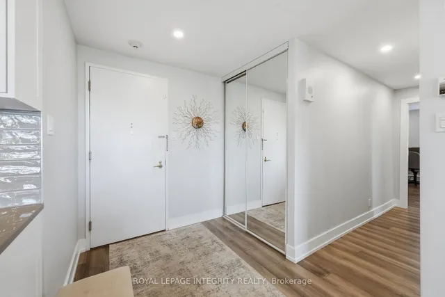 515 St Laurent Blvd #1210, Ottawa 2