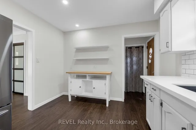 5 Armour Dr, Welland 3