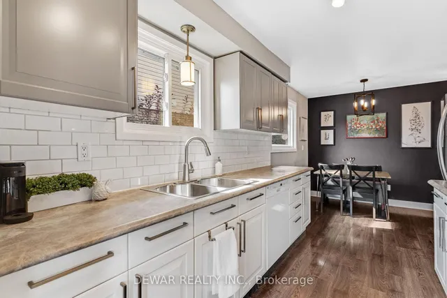 18 Bismark Dr, Cambridge 3