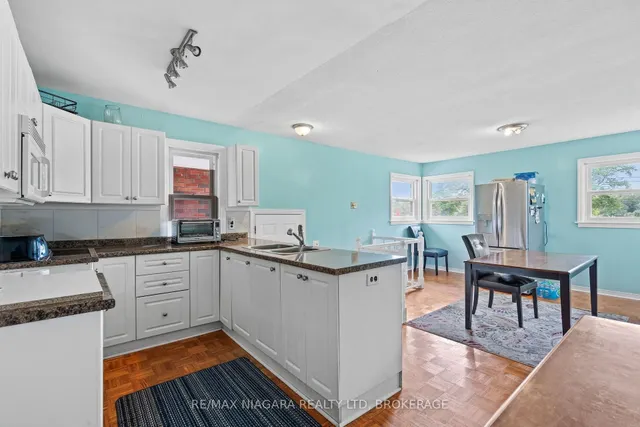 256 Kingsway St, Welland 5