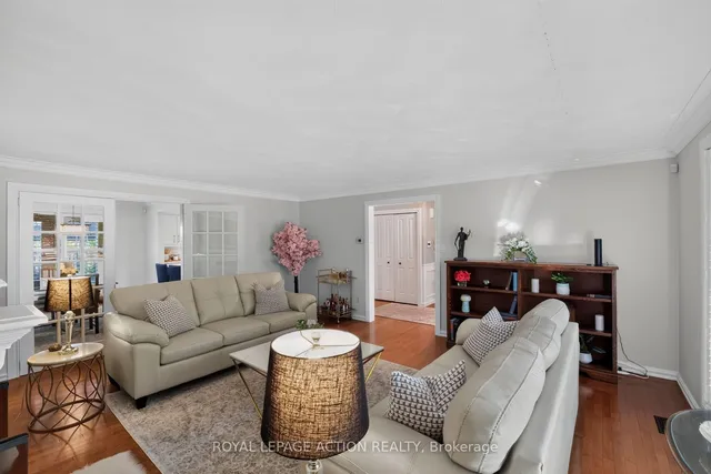 20 Japonica Cres, Brantford 1