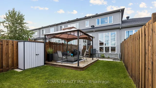 233 SITTELLE Private, Ottawa 3