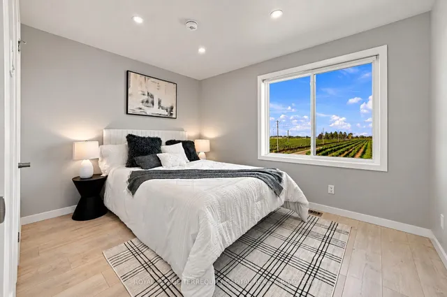 165 East West Line, Niagara-on-the-Lake 5
