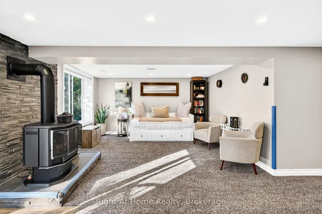 23 Laurendale Ave, Hamilton 5