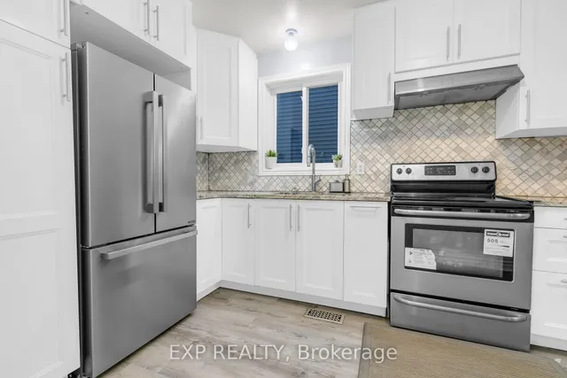 4 Fulham Crt, Ottawa 2