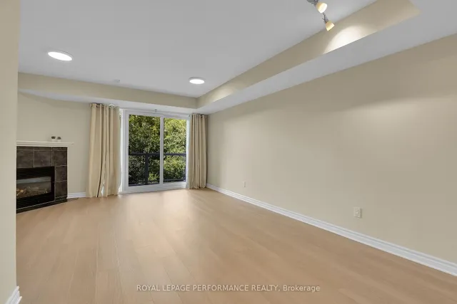 64 Mayflower Private, Ottawa 5