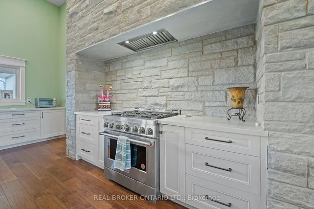 3809 Netherby Rd, Fort Erie 4