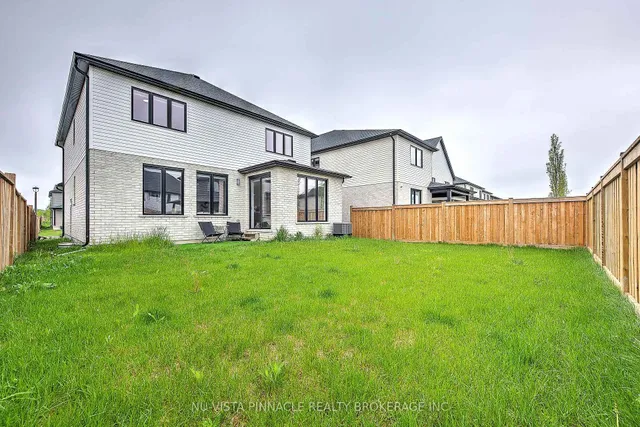 2617 Buroak Dr, London North 3