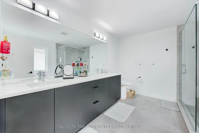 2617 Buroak Dr, London North 5