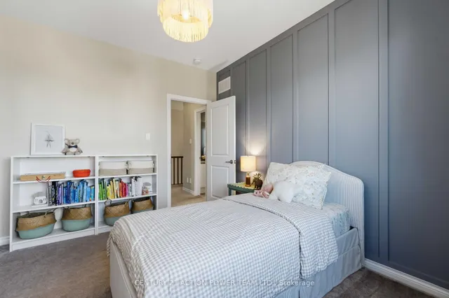 156 Bartonia Circ, Ottawa 4