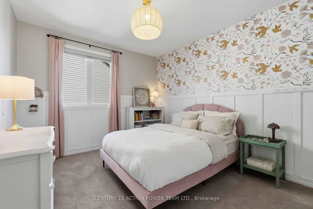 156 Bartonia Circ, Ottawa 5