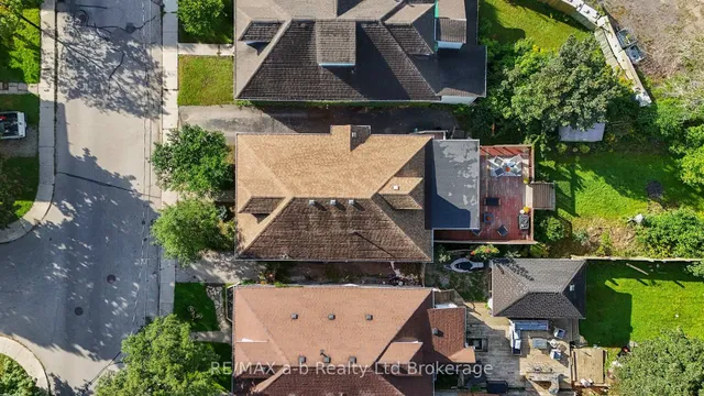 225 Graham St, Woodstock 5