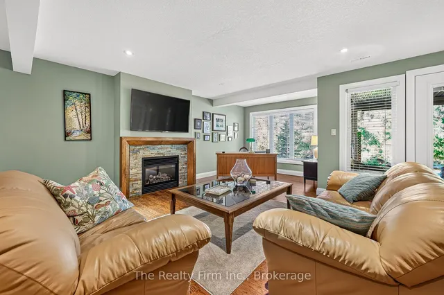 436 Fairway Rd, Woodstock 2