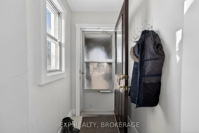 19 Scott St, Kingston 2