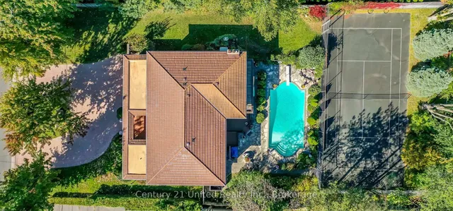 136 Wallis Dr, Peterborough 2