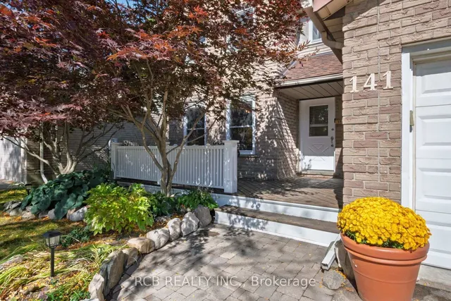 141 Viscount Rd, Brantford 2