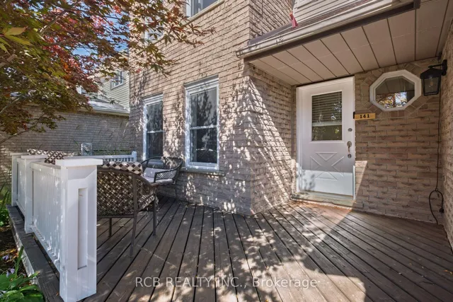 141 Viscount Rd, Brantford 5