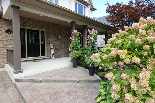 12 Power Glen Rd, St. Catharines 3