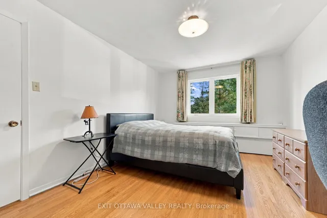 6 Sumac Crt, Deep River 5
