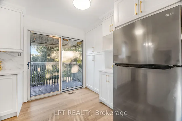 6025 Belaire Ave, Niagara Falls 3