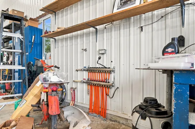 312 Badgley Rd, Prince Edward County 4