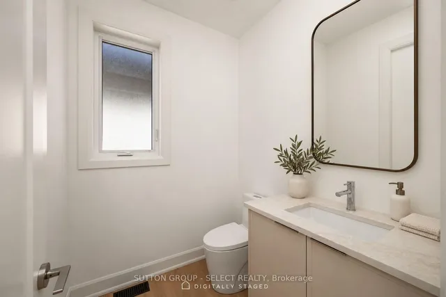 4401 Green Bend, London South 3