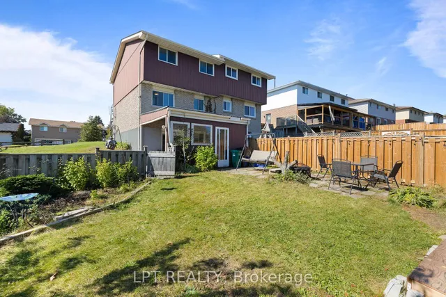 102 The Country Way, Kitchener 3