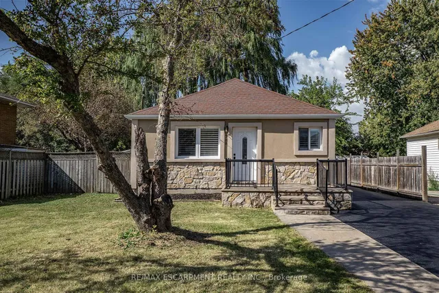 788 Upper Gage Ave, Hamilton 2