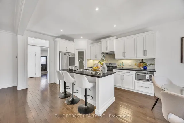 2087 Cherrywood Tr, London North 4