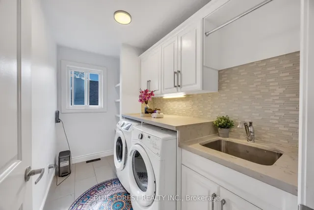 2087 Cherrywood Tr, London North 5