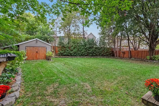 32 Rosegarden Cres, Ottawa