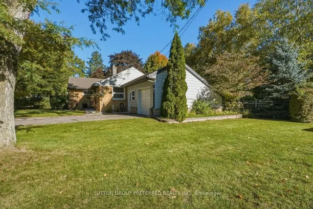 465 Glen Cres, London North 2