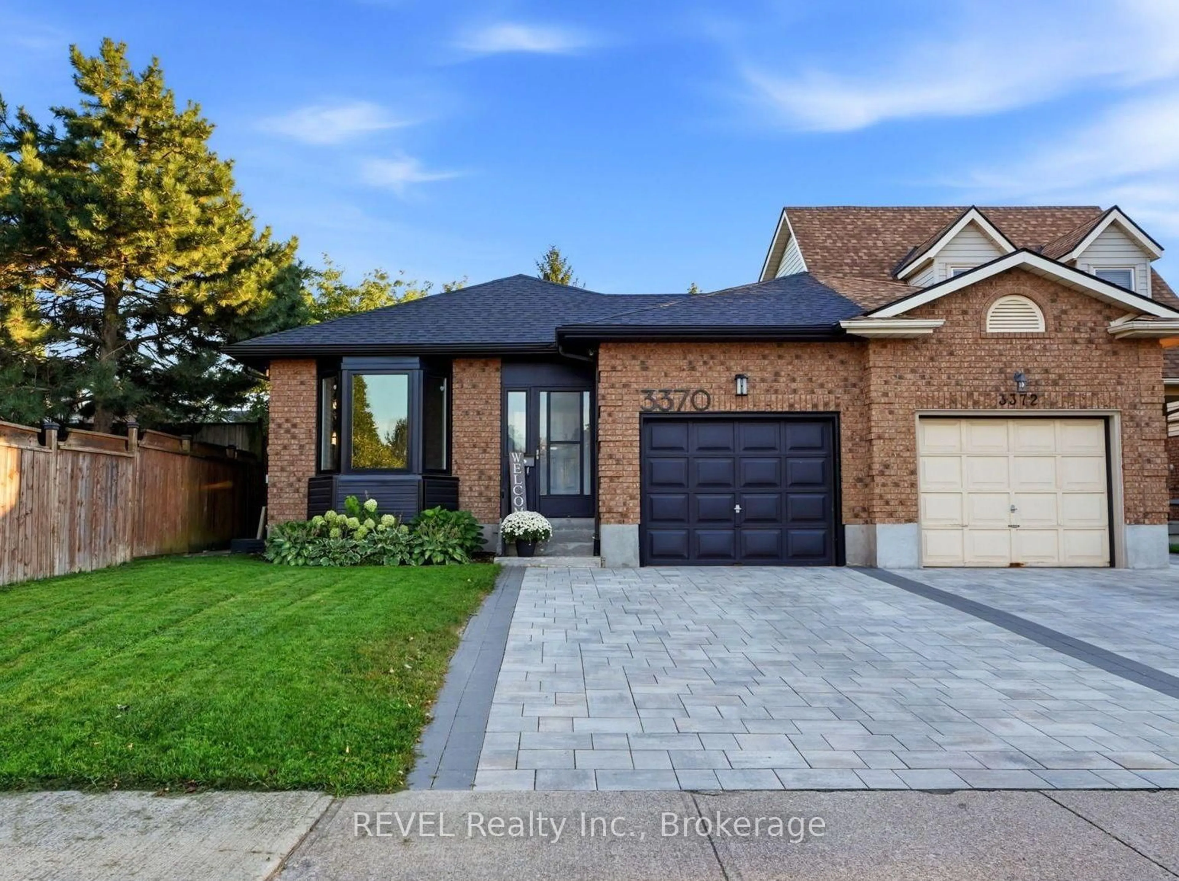 trreb/IMG-X13881180_eb7a01f9-5d0d-42d0-8ab8-e991ed069071-l.jpg