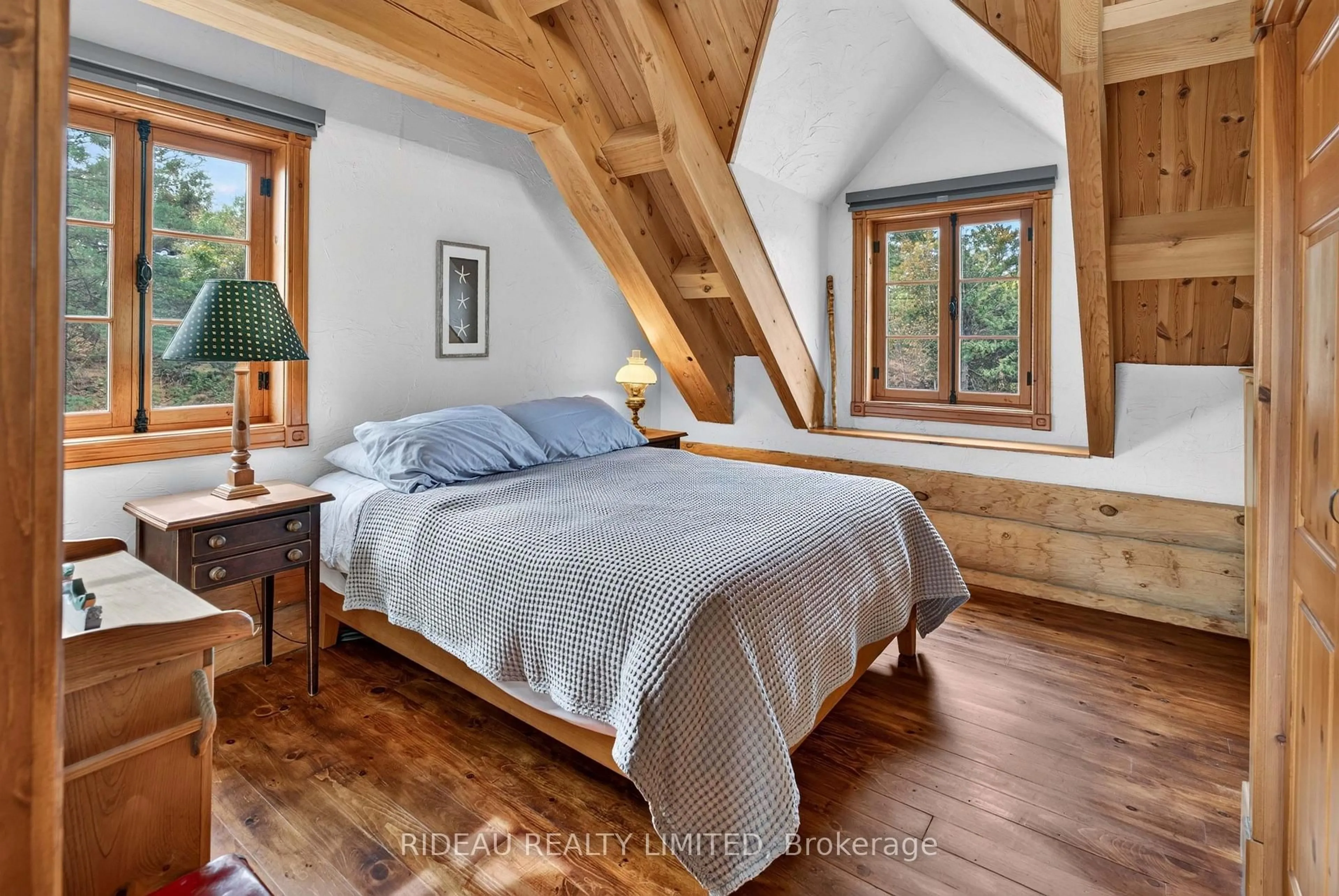 trreb/IMG-X13881396_1ff1e808-786a-4e1d-b00e-c691dd203b40-l.jpg