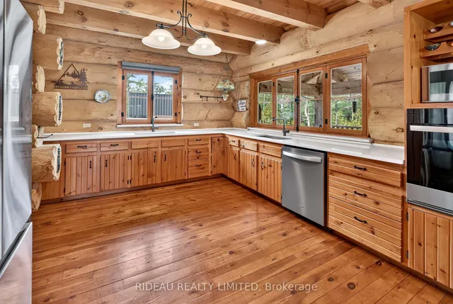 351 Moulton Farm Lane, Rideau Lakes 2