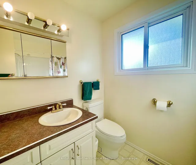 240 First St, Dryden 5
