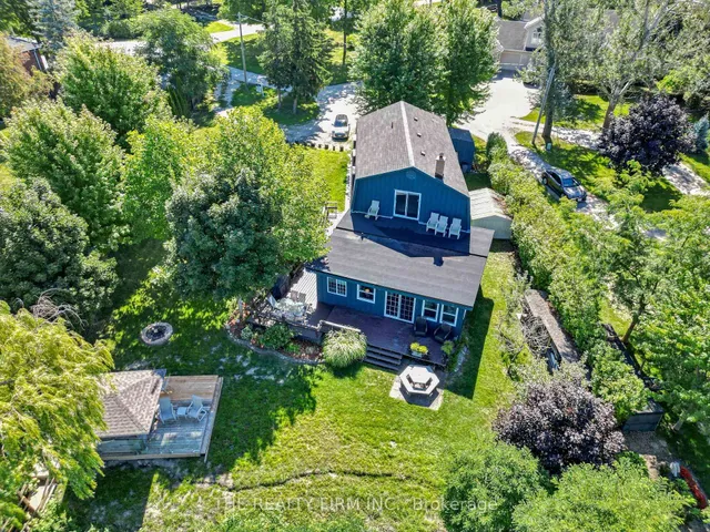 3692 Beverly Glen, Plympton-Wyoming 4