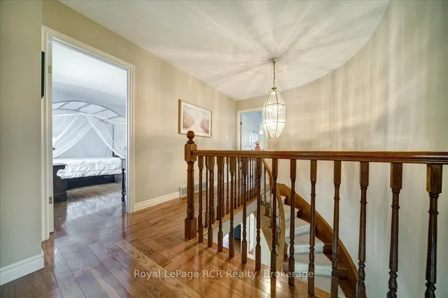 303 6th Ave, Owen Sound 3