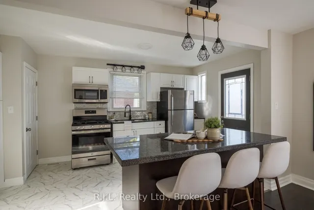 566 Shirley Ave, Peterborough 5