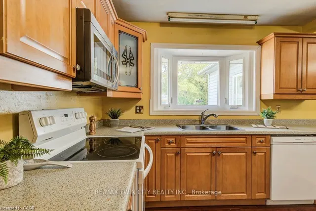 507 Manchester Rd, Kitchener 2