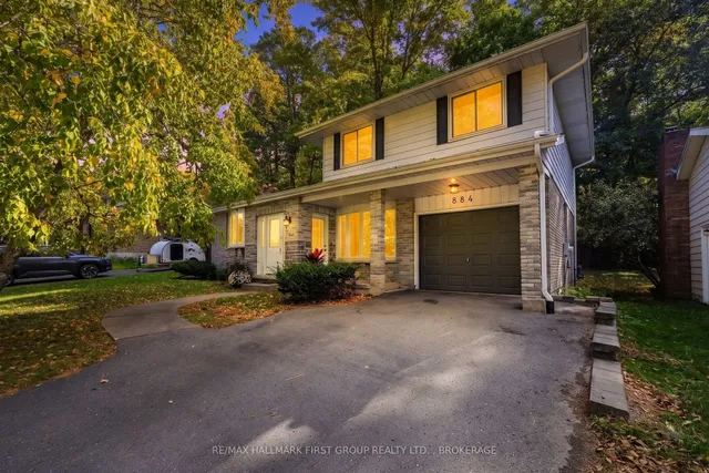 884 Safari Dr, Kingston 2