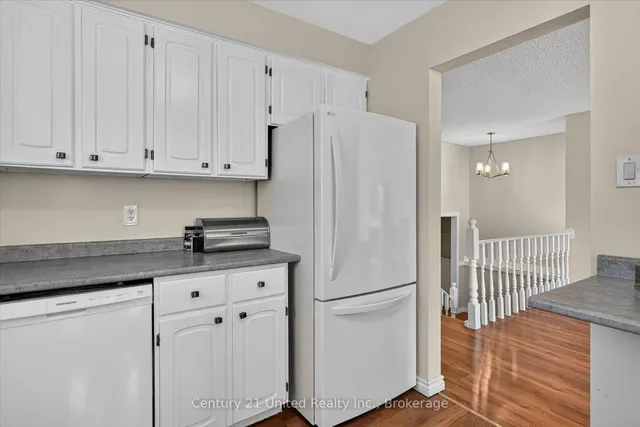 2110 Springwood Rd, Peterborough 5