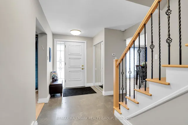 1712 Playfair Dr, Ottawa 5