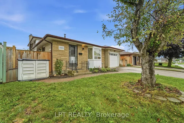 208 Deveron Cres, London South 3