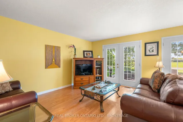508 Jo Anne Cres, Cornwall 5